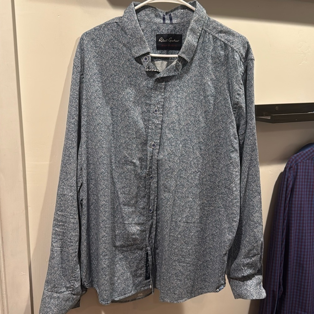 Robert Graham Modern American Tailored Fit Shirt - Size M